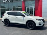 Used 2018 Nissan Rogue SV image 2