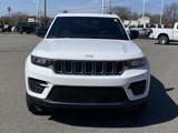 New 2025 Jeep Grand Cherokee Laredo image 2