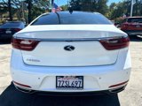 Used 2017 Kia Cadenza Premium w/ Luxury Package image 4
