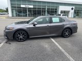 Used 2023 Toyota Camry SE image 5