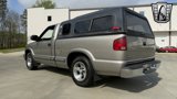 Used 2002 Chevrolet S10 Pickup LS w/ LS Preferred Equipment Group image 4