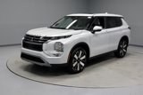 New 2025 Mitsubishi Outlander SE image 4