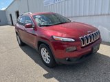 Used 2015 Jeep Cherokee Latitude image 2
