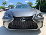 Certified 2022 Lexus ES 350 F Sport image 2