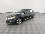Used 2019 Nissan Altima 2.5 Platinum image 4