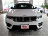 Used 2022 Jeep Grand Cherokee Laredo w/ Luxury Tech Group I image 2