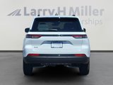 New 2025 Jeep Grand Cherokee Altitude image 4