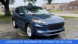 Used 2020 Ford Escape SE image 2