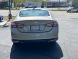 Used 2022 Chevrolet Malibu Premier image 4