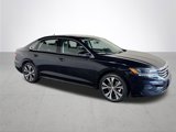 Certified 2021 Volkswagen Passat 2.0T SE image 5