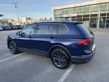 Certified 2022 Volkswagen Tiguan SE w/ Panoramic Sunroof Package image 5
