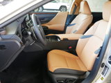 New 2025 Lexus ES 300h w/ Premium Package image 2