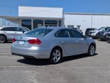 Used 2015 Volkswagen Passat 1.8T Limited Edition image 5