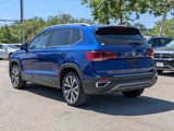 Certified 2022 Volkswagen Taos SE w/ Driver Assistance Package image 5