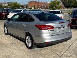 Used 2017 Ford Focus SE image 3
