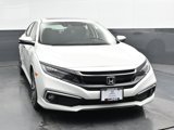 Used 2019 Honda Civic Touring image 4
