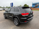 Used 2017 Jeep Grand Cherokee Limited w/ Luxury Group II image 3