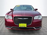 Used 2017 Chrysler 300 Limited image 2