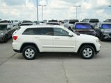 Used 2012 Jeep Grand Cherokee Laredo w/ Laredo E Group image 4
