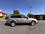 Used 2014 Subaru Outback 2.5i Limited image 3
