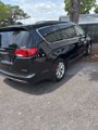 Used 2017 Chrysler Pacifica Limited w/ Advanced Safetytec Group image 3
