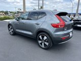 Used 2019 Volvo XC40 T5 Momentum image 4