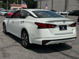 Used 2022 Nissan Altima 2.5 SV image 2