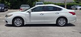 Used 2016 Nissan Altima 2.5 S w/ Power Driver Seat Package image 3