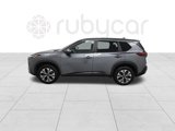 Used 2023 Nissan Rogue SV image 2