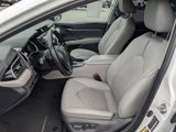 Certified 2019 Toyota Camry SE image 2