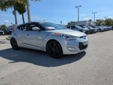 Used 2017 Hyundai Veloster Value Edition image 3