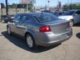 Used 2012 Dodge Avenger SE image 3