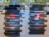 Used 2020 Jeep Grand Cherokee Limited w/ Luxury Group II image 5