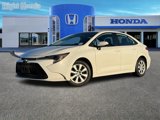 Used 2022 Toyota Corolla LE image 2