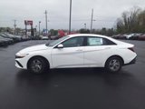 New 2025 Hyundai Elantra SE image 4