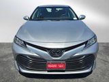 Used 2018 Toyota Camry LE image 2