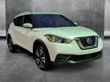 Used 2020 Nissan Kicks SV image 3
