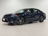 Used 2018 Toyota Camry SE image 2