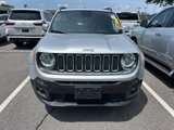Used 2017 Jeep Renegade Latitude image 2