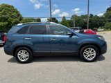 Used 2014 Kia Sorento LX w/ LX V6 Convenience Package image 2