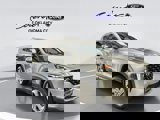 Used 2023 Hyundai Santa Fe SEL image 2