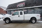 Used 2004 Ford F350 XLT image 2
