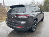 Used 2023 Jeep Grand Cherokee L Laredo image 5