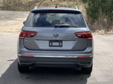 Used 2022 Volkswagen Tiguan SE image 6