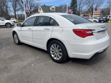 Used 2011 Chrysler 200 Touring image 6