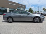 Used 2023 Nissan Altima 2.5 SV image 3