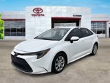 Used 2023 Toyota Corolla LE image 3