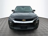 Used 2023 Chevrolet TrailBlazer LS image 2
