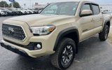 Used 2019 Toyota Tacoma TRD Off-Road image 4