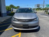 Used 2020 Chrysler Voyager L image 2